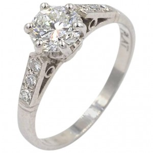GIA Certified 0.73 Carat Round Brilliant Cut Diamond and Platinum Vintage Ring